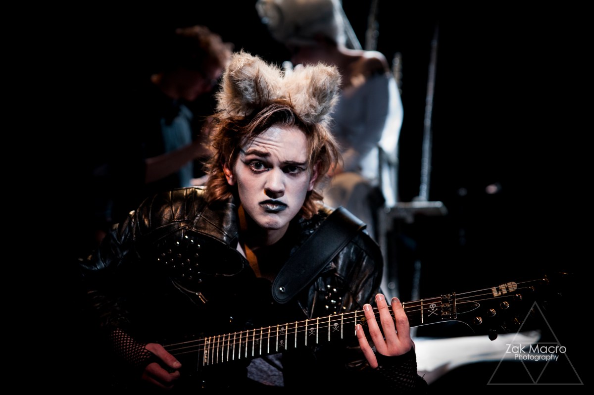 Red- the wolf&nbsp;slayer